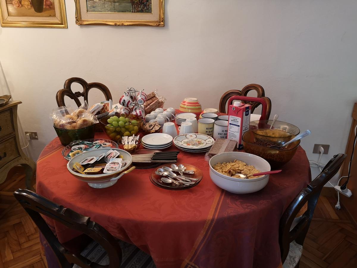 Wanderlust Bnb Pisa Exteriör bild