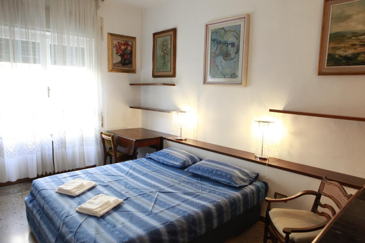 Wanderlust Bnb Pisa Exteriör bild